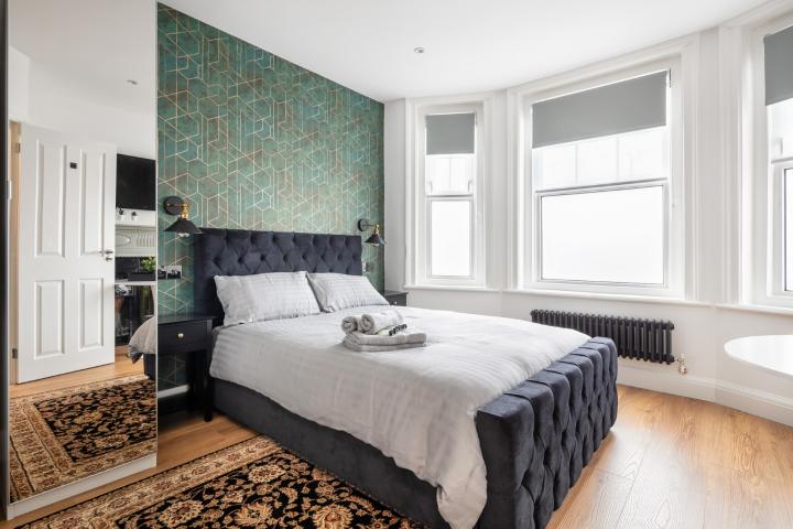 ** Inclusive of council tax, gas, electricity, water, internet and Netflix** Crown Terrace, Cricklewood